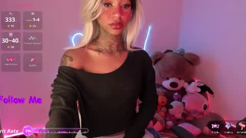 AshantiINDEPENDENT MODEL online show from June 14, 2026, 11:56 am