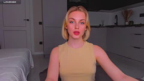 your pretty Ashley online show from December 1, 2024, 7:14 pm