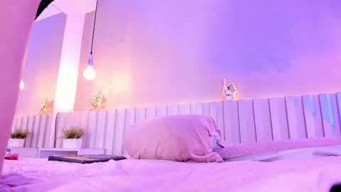 Snapshot of ashely_rous chatting on December 19, 2025, 7:32 pm I am Ashley online show from December 19, 2025, 7:32 pm