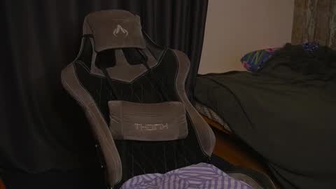 Jerk Machine online show from October 23, 2025, 9:19 am