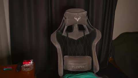 Jerk Machine online show from December 1, 2025, 1:05 pm