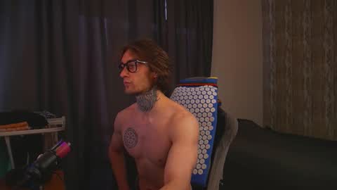 Jerk Machine online show from February 21, 2026, 9:43 am