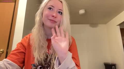 Snapshot of ashisscene chatting on January 7, 2026, 11:07 pm ash 3 online show from January 7, 2026, 11:07 pm