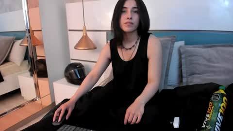 Snapshot of ashkoreh chatting on June 17, 2026, 8:21 pm Ashkoreh online show from June 17, 2026, 8:21 pm