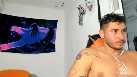 ashlan_king online show from September 30, 2025, 8:25 pm