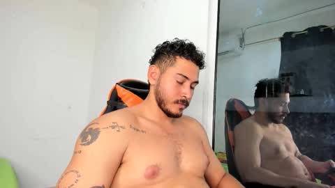 ashlan_king online show from November 22, 2025, 12:15 pm