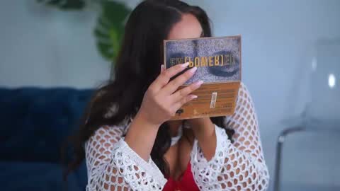 Ashley online show from April 16, 2026, 9:54 am