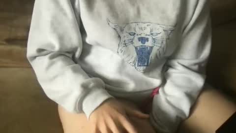 Snapshot of ashleighpink chatting on November 27, 2025, 5:48 pm Ashleigh online show from November 27, 2025, 5:48 pm