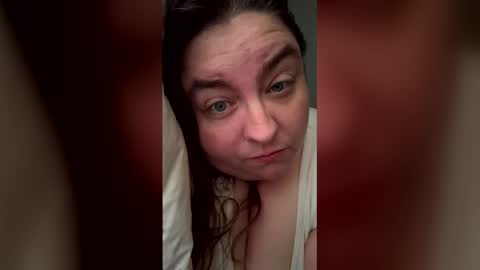 ashleightara813 online show from May 19, 2026, 12:22 pm
