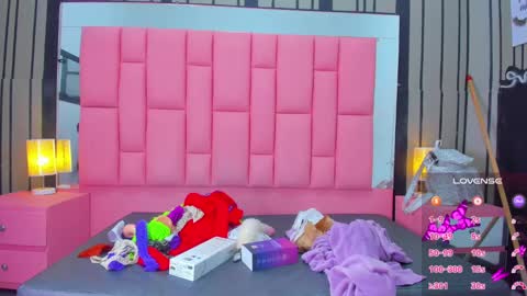 Snapshot of ashleimoss chatting on February 1, 2025, 11:32 am Ashly online show from February 1, 2025, 11:32 am