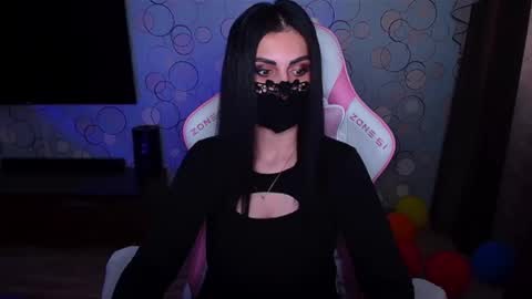   Yasmina   online show from April 7, 2026, 4:57 am