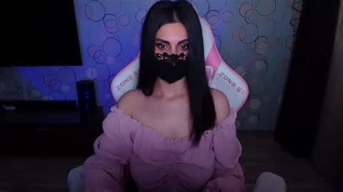  Yasmina   online show from May 27, 2026, 4:20 am