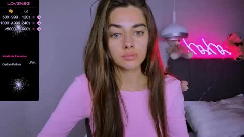 Snapshot of ashley__jess chatting on November 11, 2025, 3:34 pm Ashley online show from November 11, 2025, 3:34 pm