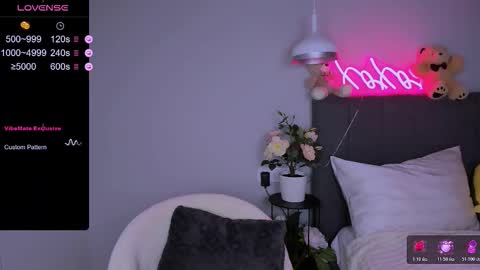 Snapshot of ashley__jess chatting on November 16, 2025, 4:01 pm Ashley online show from November 16, 2025, 4:01 pm