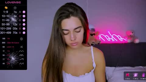 Snapshot of ashley__jess chatting on November 19, 2025, 6:41 pm Ashley online show from November 19, 2025, 6:41 pm