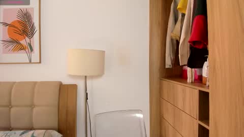 Soy Ash online show from December 5, 2025, 1:09 pm