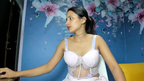 ASHLEY online show from December 8, 2024, 3:32 am