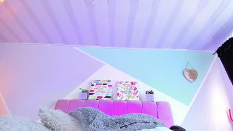 Snapshot of ashley_kim2 chatting on December 2, 2024, 4:53 pm ASHLEY online show from December 2, 2024, 4:53 pm