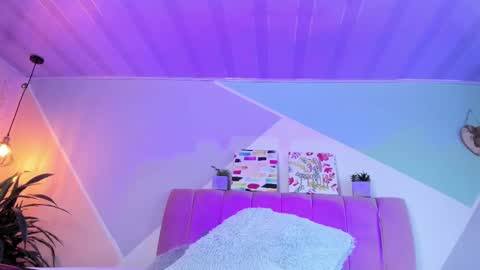 Snapshot of ashley_kim2 chatting on December 3, 2024, 2:27 pm ASHLEY online show from December 3, 2024, 2:27 pm