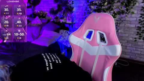 Snapshot of ashley_veil chatting on March 2, 2026, 9:10 pm Ashley online show from March 2, 2026, 9:10 pm