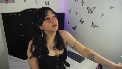 Snapshot of ashley_xoxo7 chatting on November 25, 2025, 10:32 pm Ashley online show from November 25, 2025, 10:32 pm