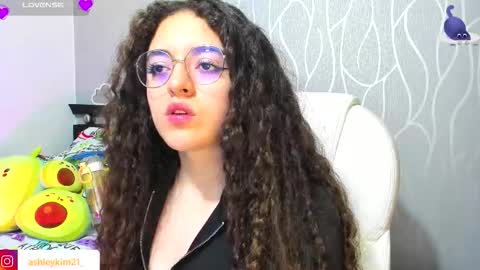 .. Ashley .. online show from November 15, 2025, 1:03 am