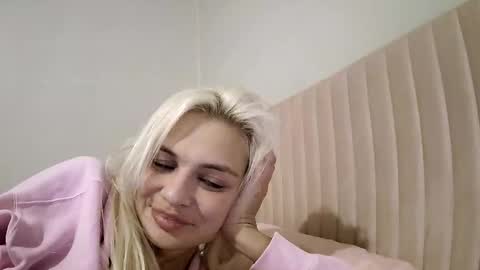 Snapshot of ashleymaddyyyy647935 chatting on April 29, 2026, 7:45 am ashleymaddyyyy647935 online show from April 29, 2026, 7:45 am