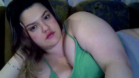 Snapshot of ashleyrosee_ chatting on November 5, 2025, 5:57 pm Anite online show from November 5, 2025, 5:57 pm