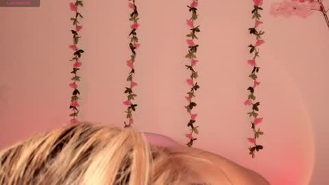 dahiana online show from April 8, 2026, 7:03 pm