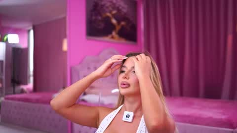 Snapshot of ashleysinnx chatting on November 28, 2025, 11:13 am Ashley online show from November 28, 2025, 11:13 am