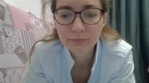 Ashley online show from January 10, 2026, 7:10 am