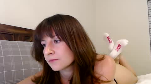 Snapshot of ashleyyylove13 chatting on February 28, 2025, 7:05 am Ashley Love online show from February 28, 2025, 7:05 am