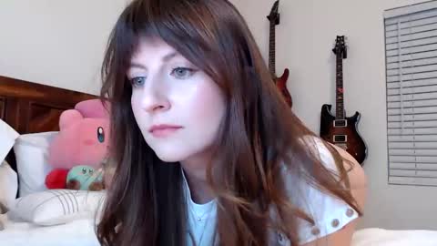 Snapshot of ashleyyylove13 chatting on November 10, 2025, 7:29 am Ashley Love online show from November 10, 2025, 7:29 am