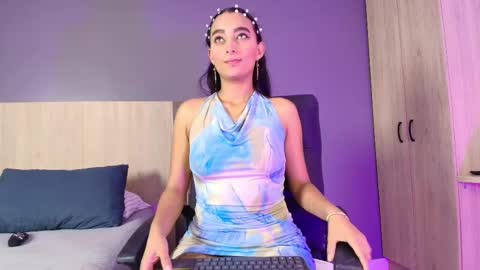 Snapshot of ashly_hills chatting on March 2, 2025, 3:24 am Ashly online show from March 2, 2025, 3:24 am