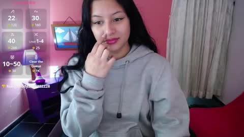 Ashly online show from October 11, 2025, 11:42 am