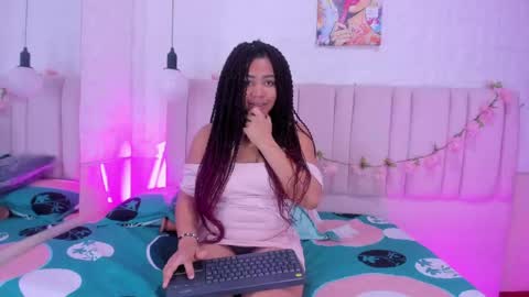 ASHLY online show from May 16, 2026, 10:01 am