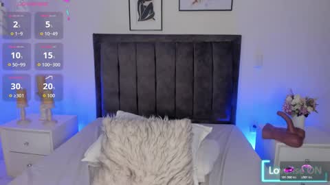 ashlye_white online show from February 3, 2026, 6:22 am