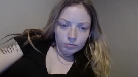 Snapshot of ashlynn5716 chatting on October 5, 2025, 3:27 am ashlynn5716 online show from October 5, 2025, 3:27 am