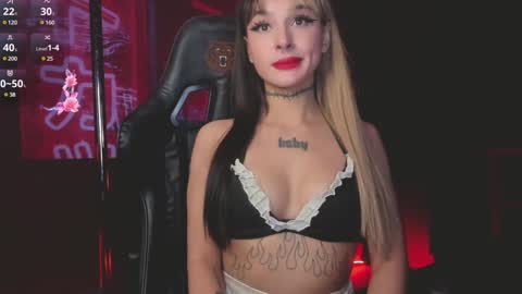 Mila online show from January 29, 2025, 7:36 am