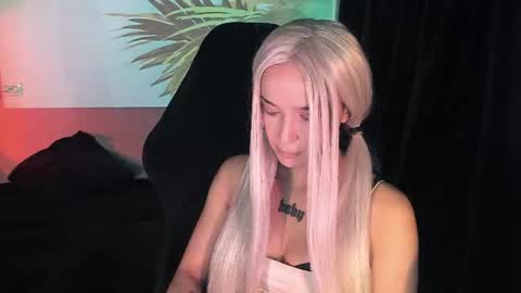Mila online show from June 22, 2026, 5:15 am
