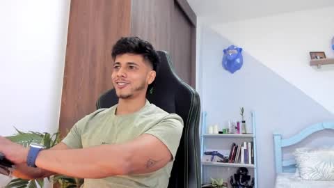 my name real is camilo online show from December 31, 2024, 6:16 am