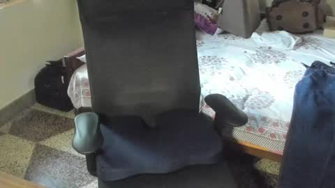 Snapshot of ashtonhd4u chatting on January 27, 2025, 10:27 am Ashton online show from January 27, 2025, 10:27 am