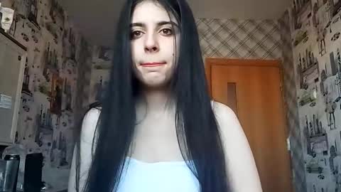 Lina online show from December 15, 2025, 12:37 am