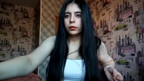 Lina online show from January 7, 2026, 11:07 pm