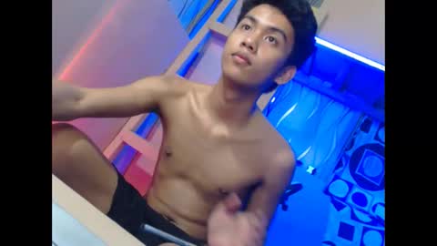 Snapshot of asian_ainsley69 chatting on October 12, 2025, 5:01 pm asian_ainsley69 online show from October 12, 2025, 5:01 pm