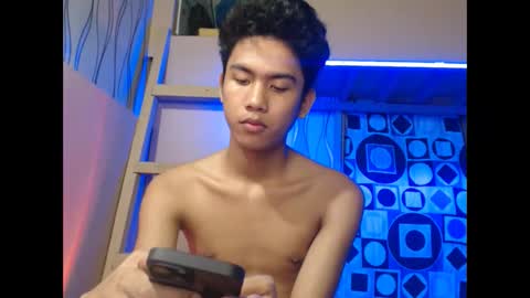 Snapshot of asian_ainsley69 chatting on October 14, 2025, 5:03 pm asian_ainsley69 online show from October 14, 2025, 5:03 pm