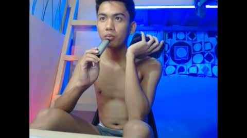 Snapshot of asian_ainsley69 chatting on October 19, 2025, 3:56 pm asian_ainsley69 online show from October 19, 2025, 3:56 pm