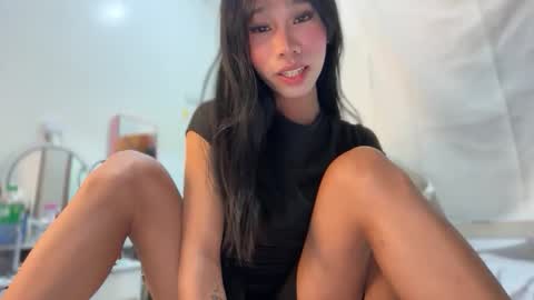 Snapshot of asian_aki chatting on June 8, 2026, 1:33 pm Marj online show from June 8, 2026, 1:33 pm