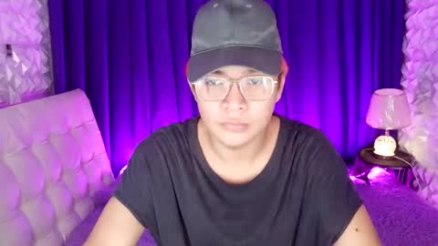 asian_blakefoster online show from April 30, 2026, 8:53 am