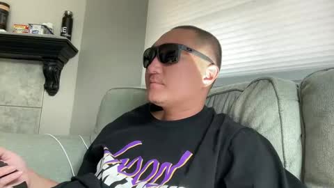 Snapshot of asian_guy6799 chatting on November 3, 2025, 8:32 pm asian_guy6799 online show from November 3, 2025, 8:32 pm